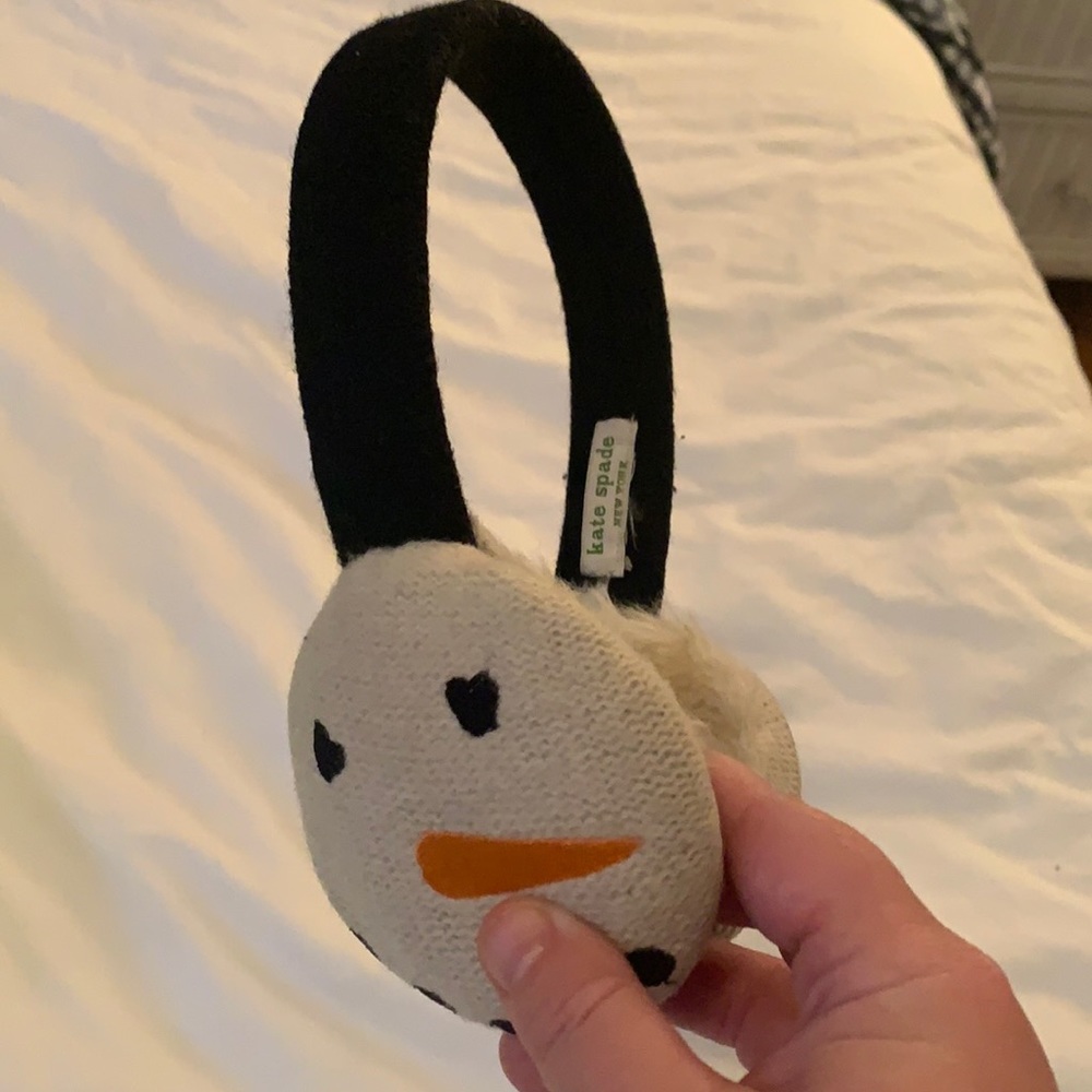 Kate spade ear muffs - oatmeal white color